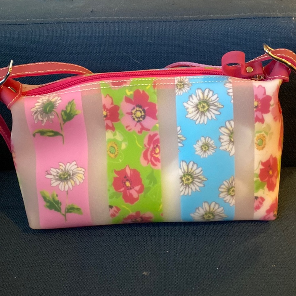 Liz Claiborne multi-colored flowered smoothie purse new with tags